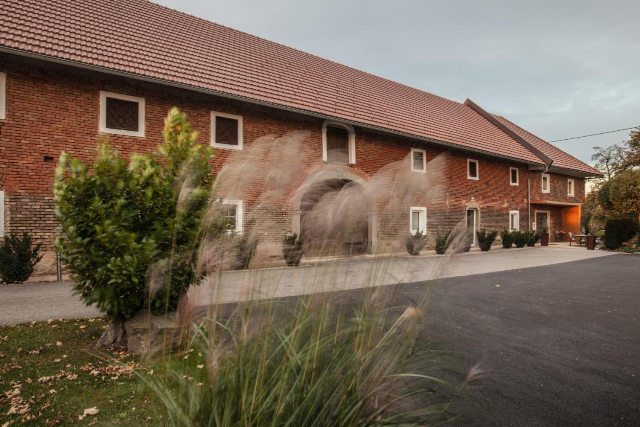 Hotel Brucknergut Ansfelden Zewnętrze zdjęcie